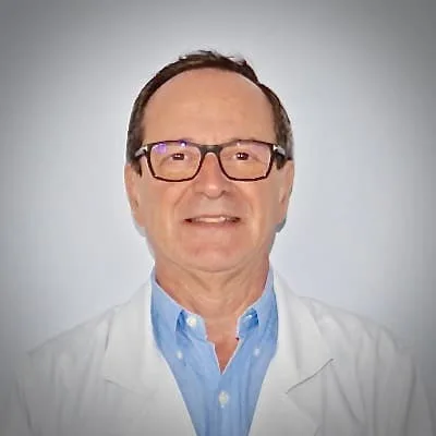 Dr. Campos Lopes — Director Clínico e Oftalmologista no Dr. Campos Lopes, Porto