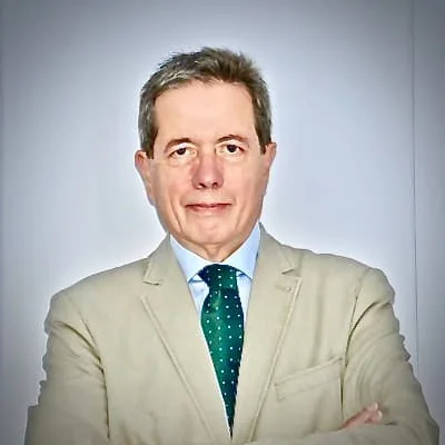 Dr. Jorge Breda — Oftalmologista na Clinoftal